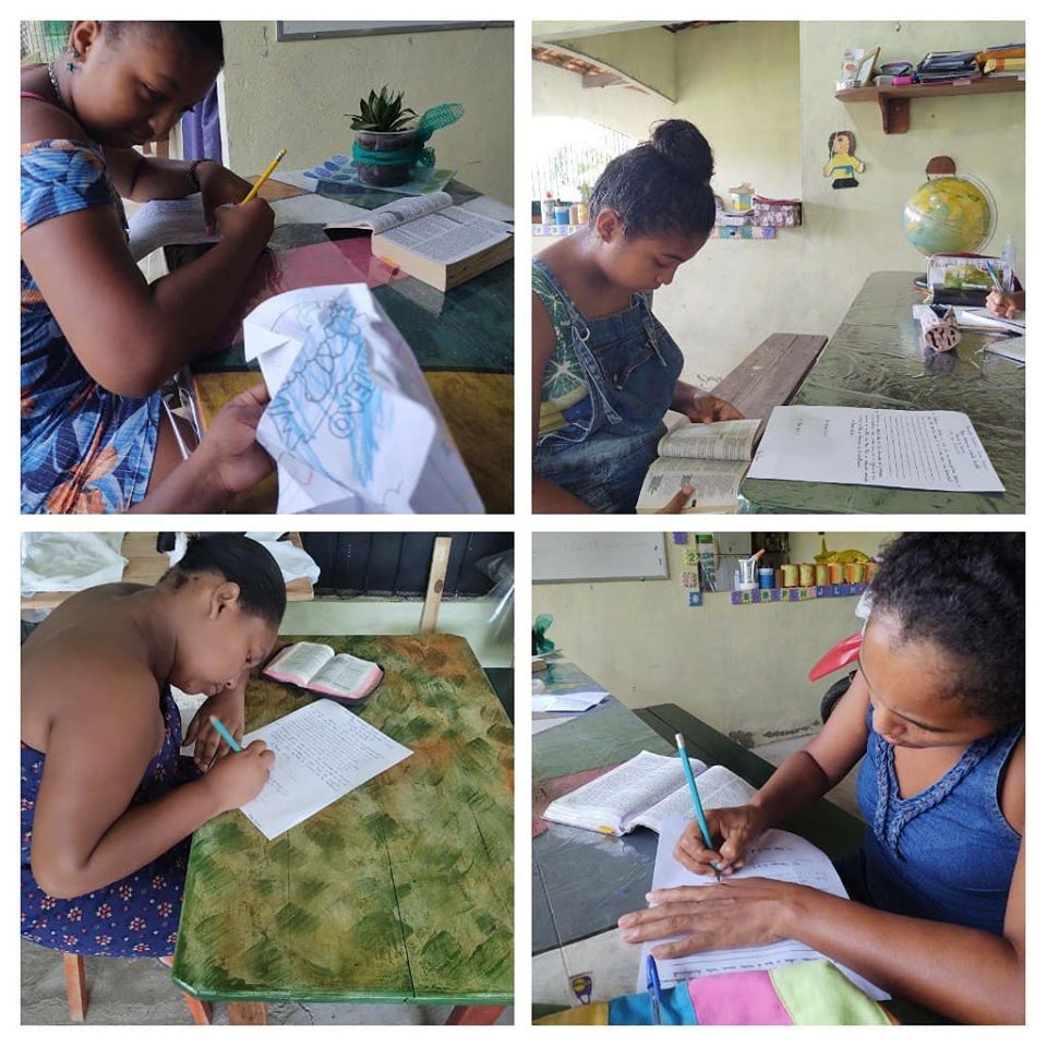 No Quilombo de Bacabal, interior do Pará, nossas Missionárias Gracia e Camila tem feito um trabalho fantástico. Glória a Deus por cada avanço.