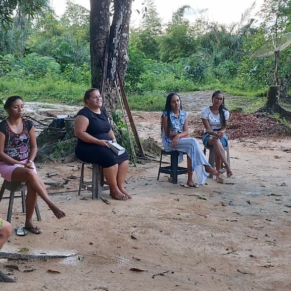 No ramal do Cruzeiro e Recreio, um povo que vivia em trevas, hoje vê uma grande luz! Chegou o Rei dos reis. E onde Ele chega, muda tudo. @Projeto Campos Brancos