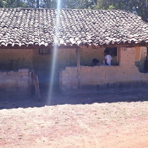 A aula de reforço na extensão do trabalho Missionário em Floresta/PI segue firme. Não há como crescer em Cristo sem conhecimento da Palavra de Deus. Por isso ensinamos a ler.