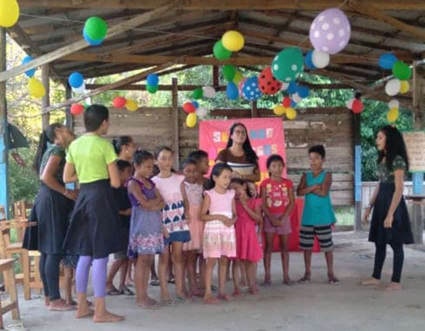 A vila Ribeirinha de Santa Luzia pertence a Cristo. Vamos lutar por cada alma até o fim. Ore por esta obra.