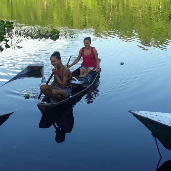 Missão entre os ribeirinhos – Rio Pracurú – Marajó Ore e ajude esta obra, os céus estão se movendo nessa direção, venha também.