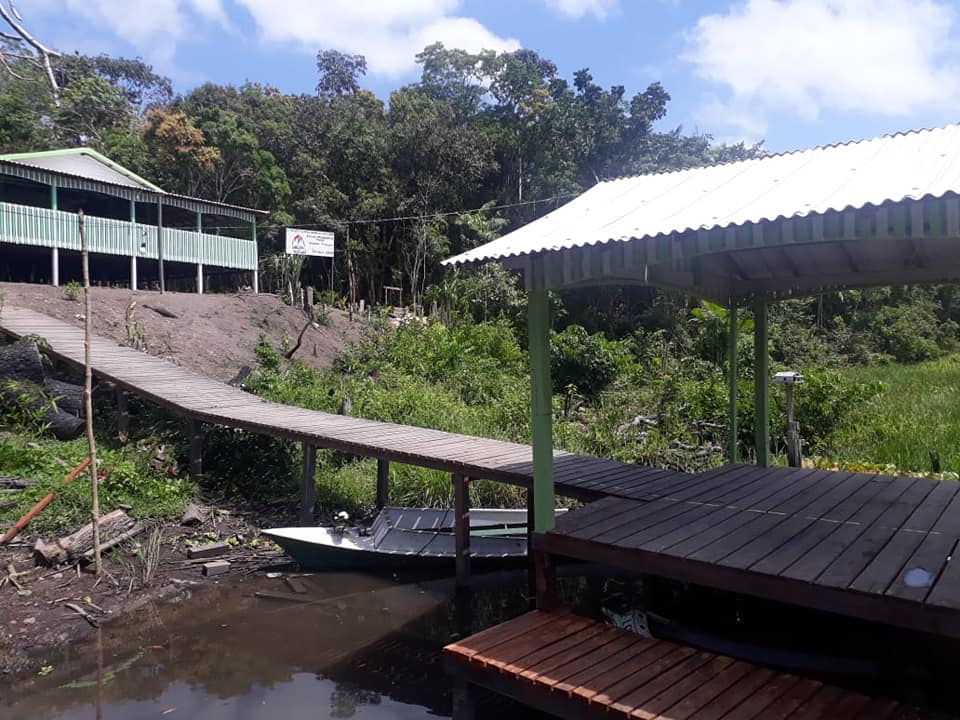 Esse crescimento vem do céu! Base missionária do Projeto Campos Brancos no Rio Pracuru.