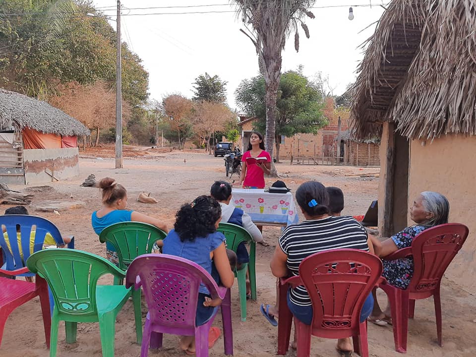 Acabamos de enviar as missionárias Gabriele e Alynne para o assentamento de Olho D’água, no Piauí, onde estamos construindo uma nova base missionária no sertão.