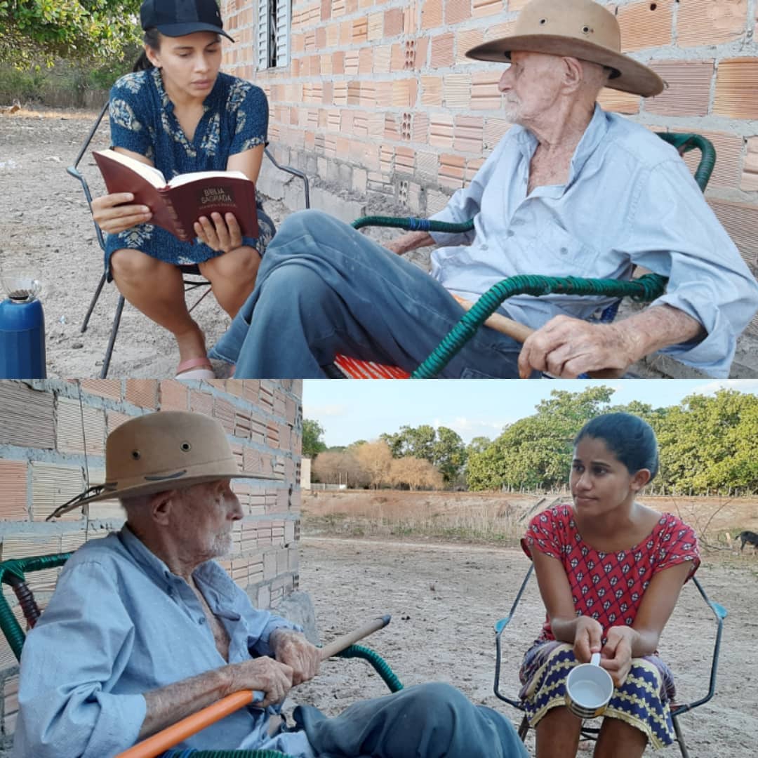 O sertanejo Antônio Rodrigues, 98 anos recebeu a visita das missionárias Gabriele e Alynne que compartilharam com ele o pão da vida.