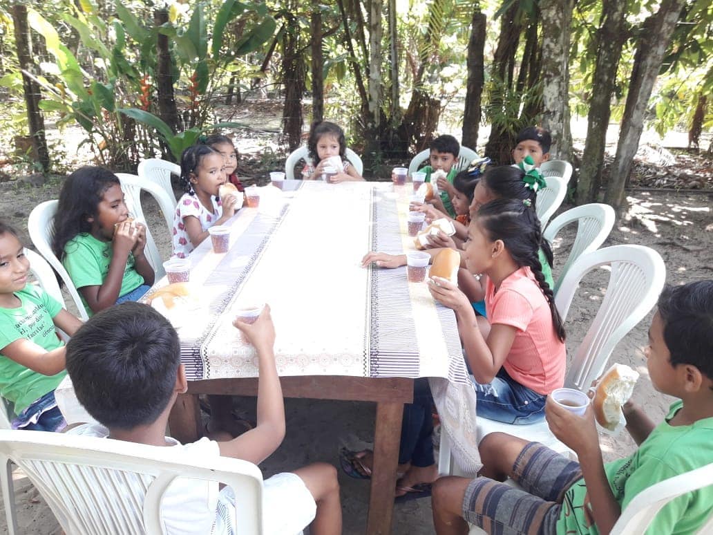 Ele multiplica e nós dividimos! Comunidade de Aracê – Pará. @Projetocamposbrancosoficial