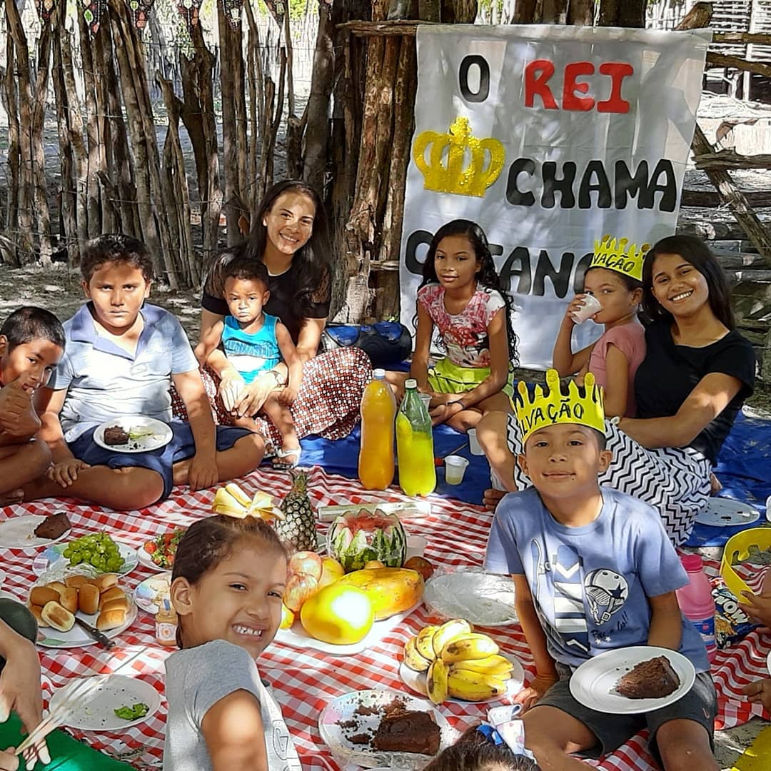 Na obra missionária nem sempre podemos fazer grandes coisas. Mas podemos fazer pequenas coisas de forma grandiosa.