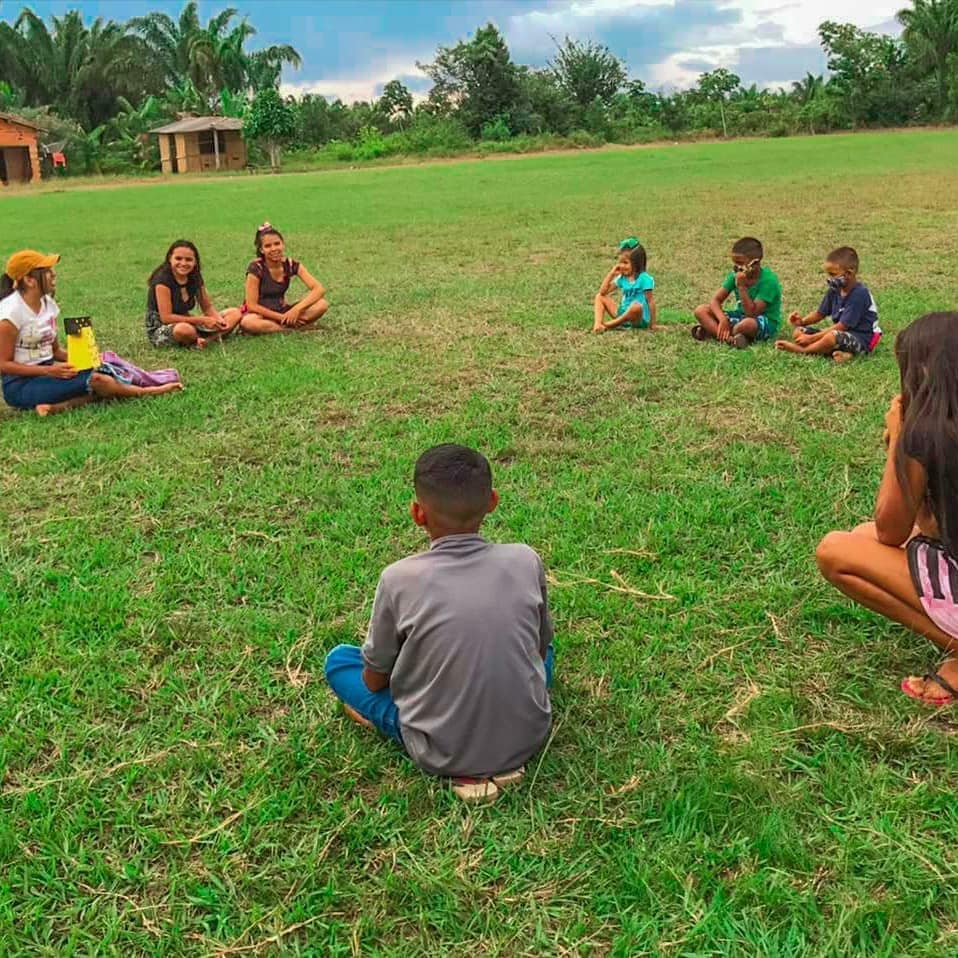 Estivemos realizando mais um de nossos momentos de aprendizado com as crianças de Recreio – Pará