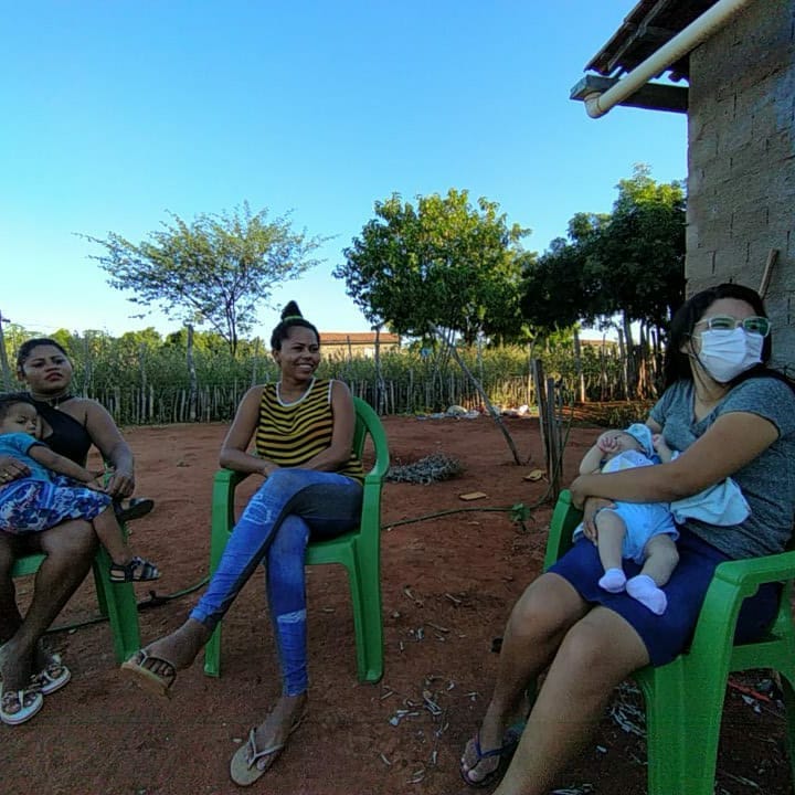 Tomando todos os cuidados cabíveis, devido a pandemia, seguimos evangelizando e visitando à muitos, também cooperando no templo do Senhor.