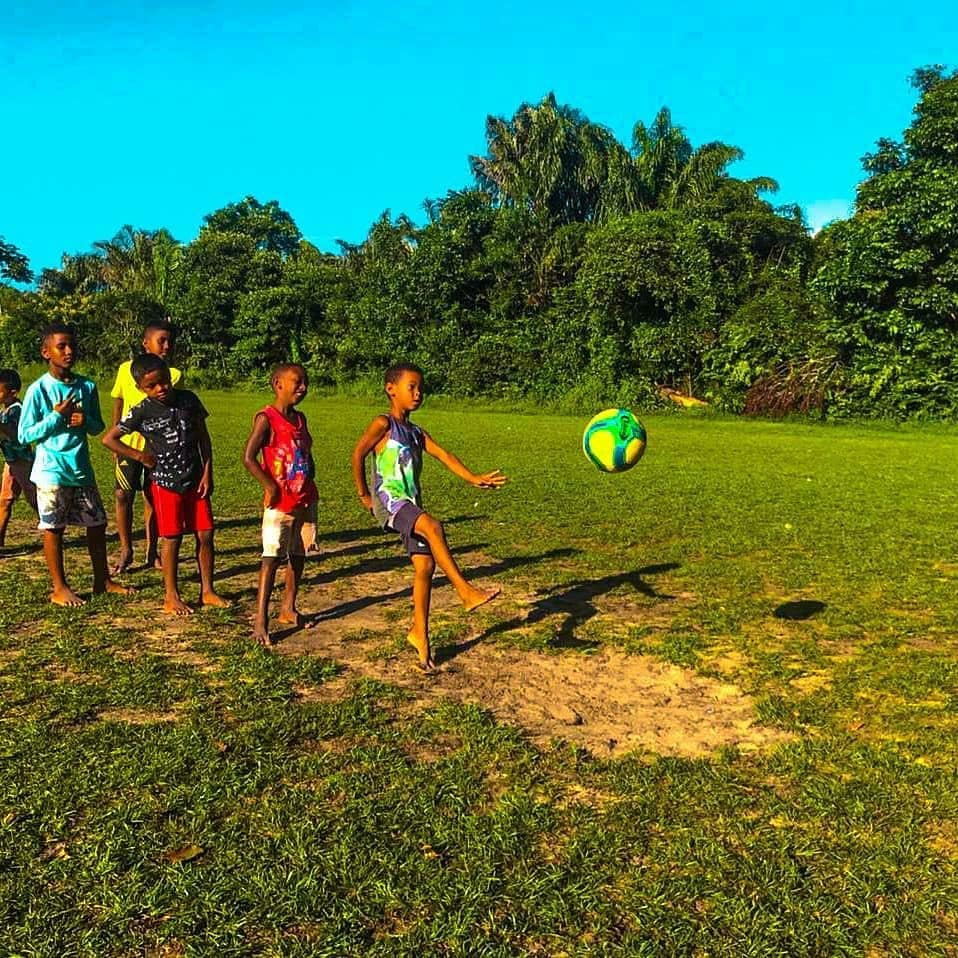 Hoje iniciamos um momento recreativo com os meninos da comunidade de Bacabal.