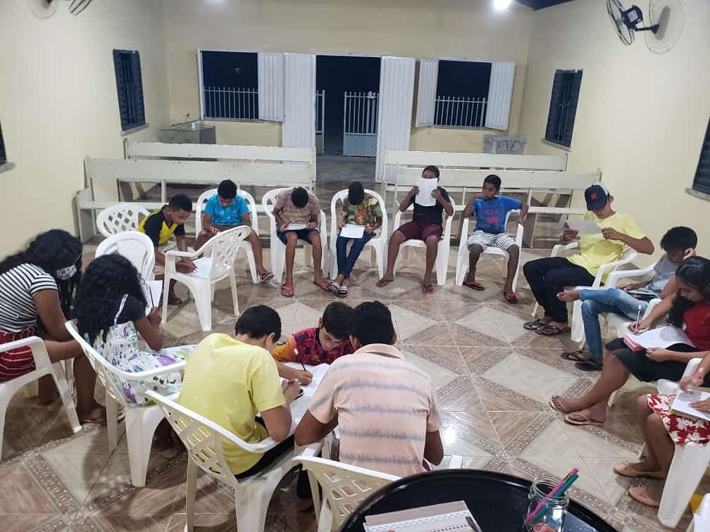 Ontem realizamos a “Roda de conversa” para os adolescentes, com o tema: As cinco linguagens do amor.