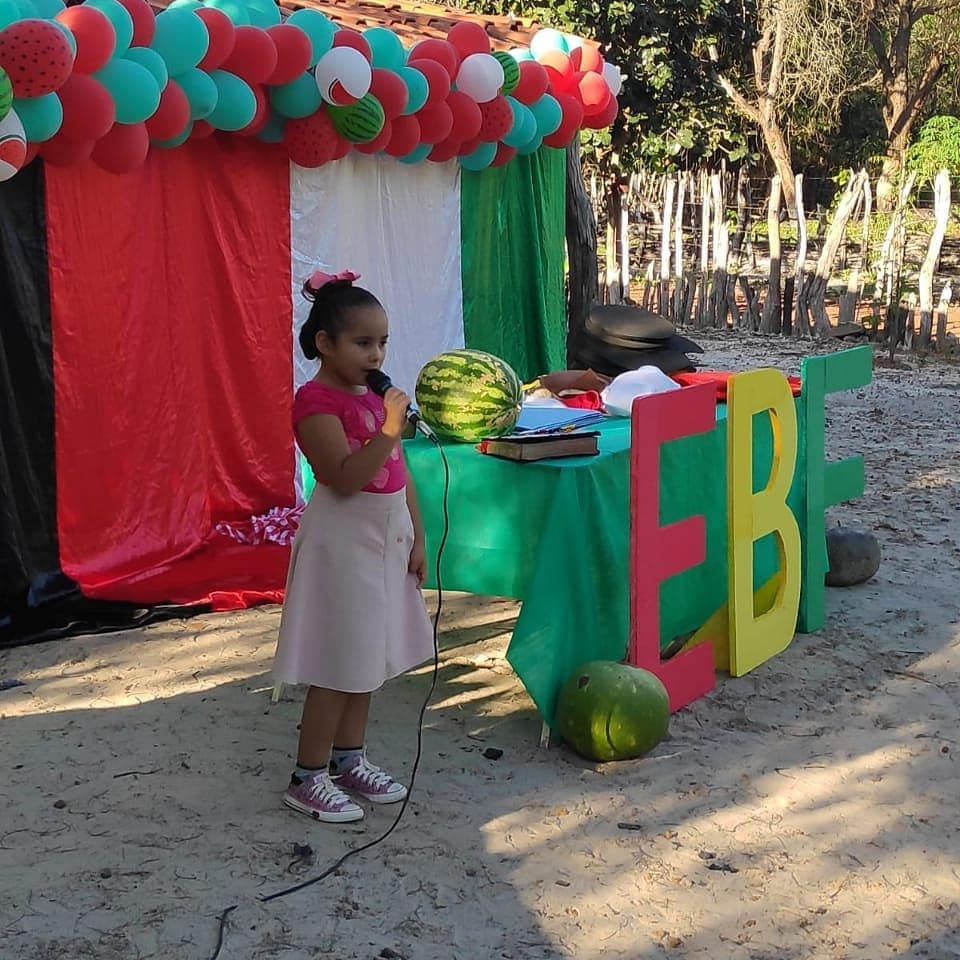 A escola bíblica de férias na comunidade de Vila Nova foi incrível!